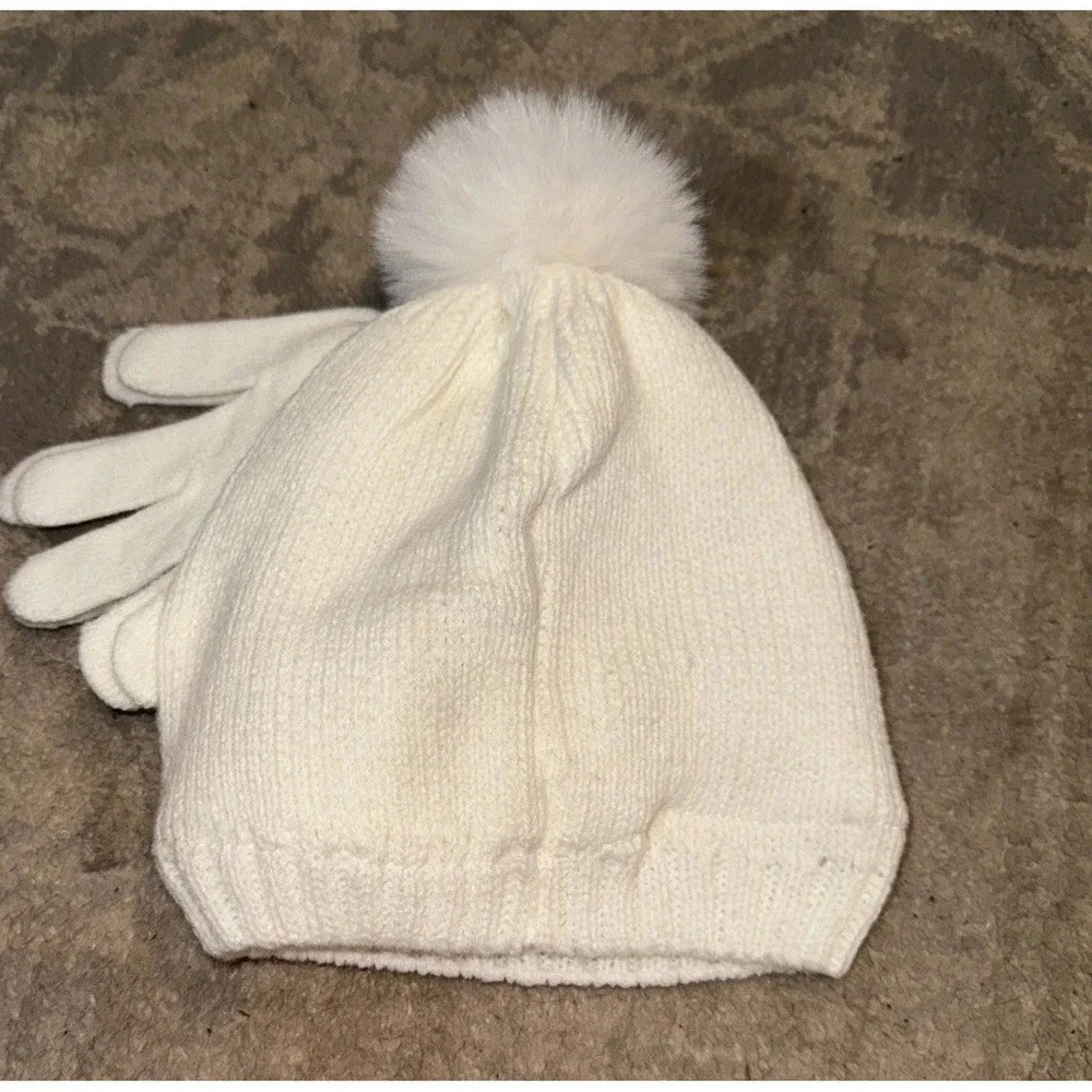Girls Youth Boy Gold Stars Pom Beanie Hat &  Gloves 2 Piece‎